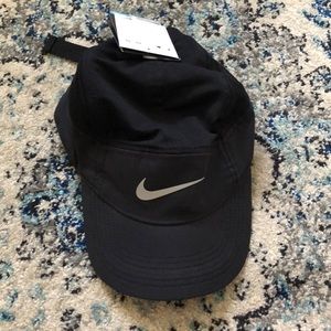 NIKE running hat